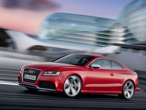 Audi создало купе RS5 с дизельным движком оснащенным электро-турбиной