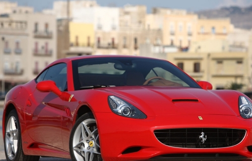 Бюджетный спорткар от Ferrari