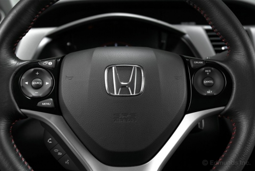 Компания Хонда подтвердила, что подушка безопасности в их автомобиле травмировала водителя