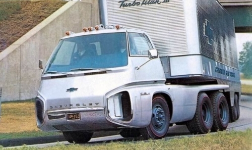 Необычный автомобиль Chevrolet Turbo Titan III 1966 года